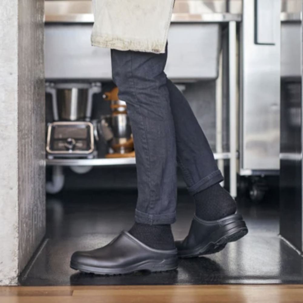 Blundstone All Terrain Clog Black 10.5 NWT